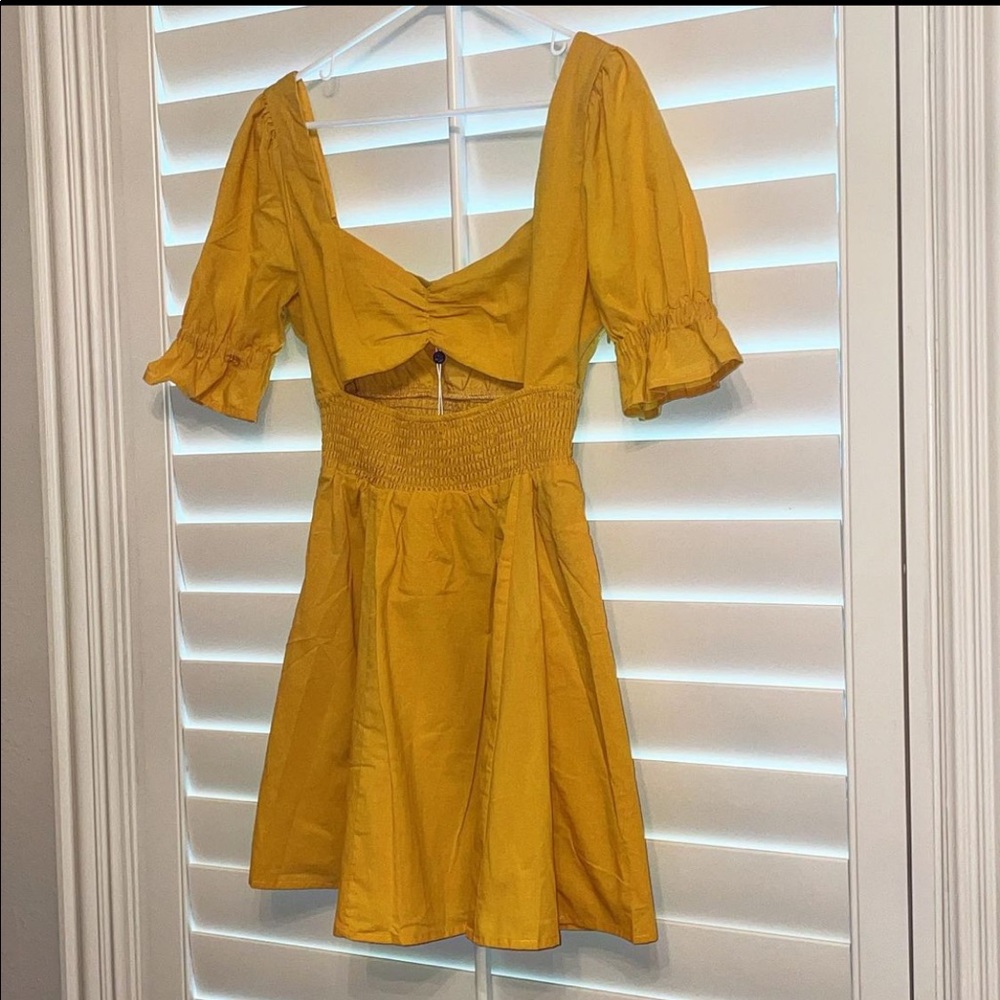 ✨NWT✨ mini mustard dress from Revolve
